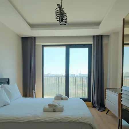 דירה Grand By Newinn