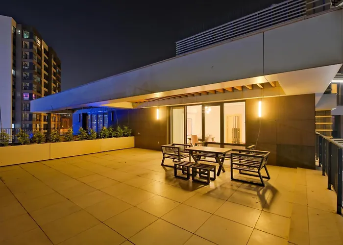 Apartment Grand By Newinn *