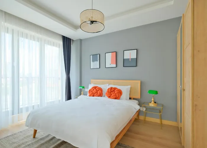 Apartment Grand By Newinn *