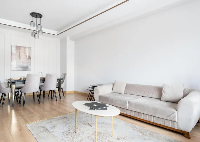 Grand By Newinn דירה