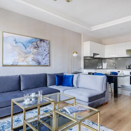 Apartment Grand By Newinn *