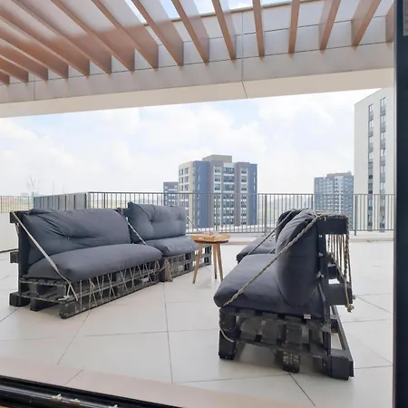 Grand By Newinn Apartment