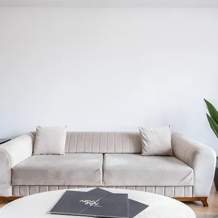 Grand By Newinn Apartment