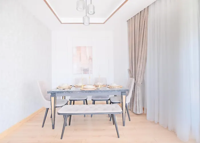 Διαμέρισμα Grand By Newinn *