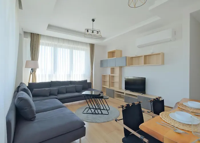 Grand By Newinn Διαμέρισμα *